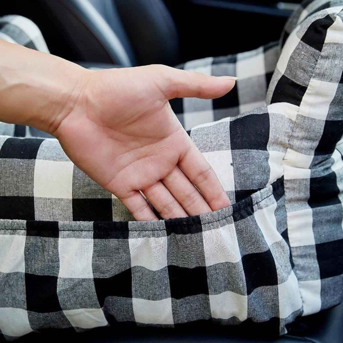 KovePaws Cozy Car Bed secure dog travel bed with safety leash - KovePaws