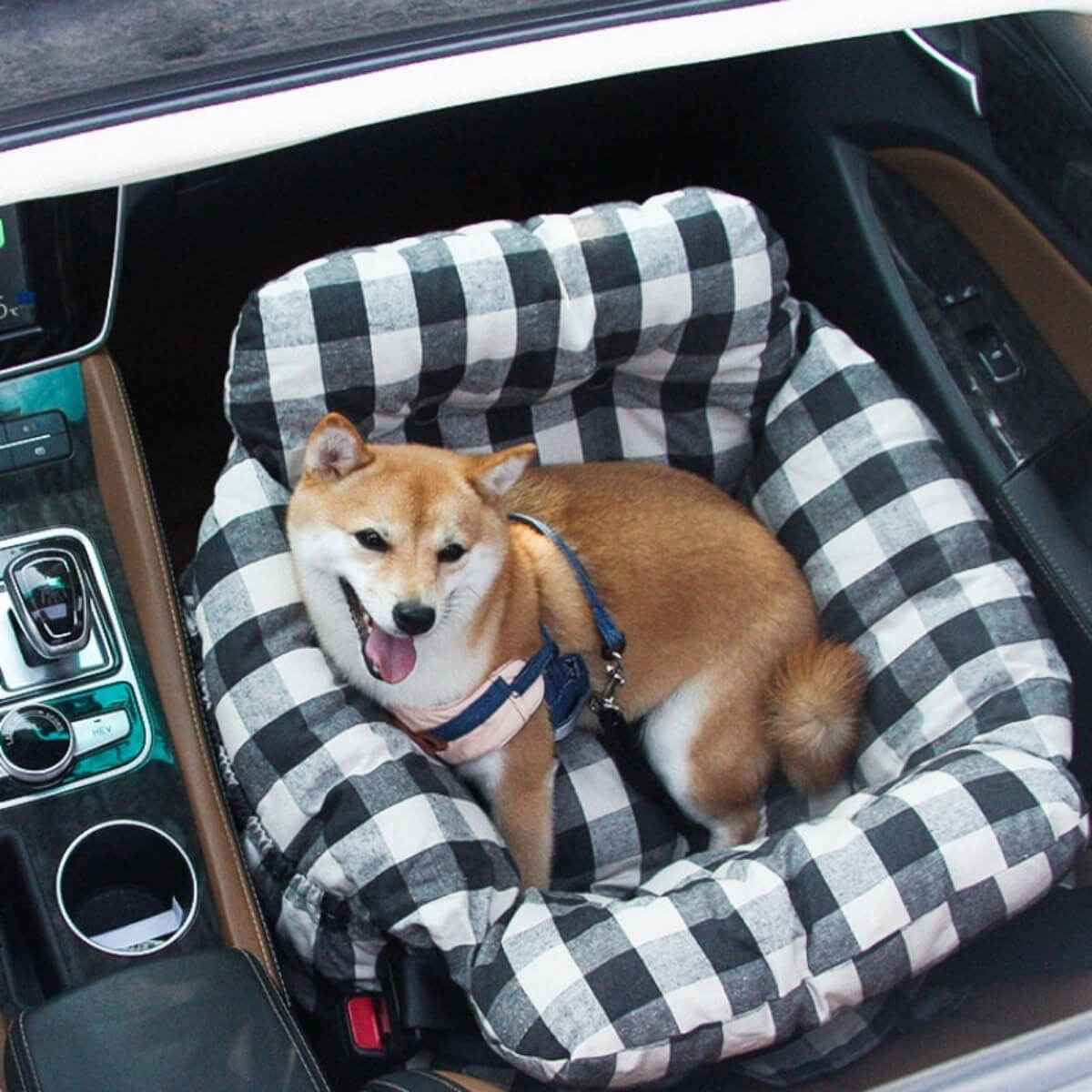 KovePaws Cozy Car Bed secure dog travel bed with safety leash - KovePaws